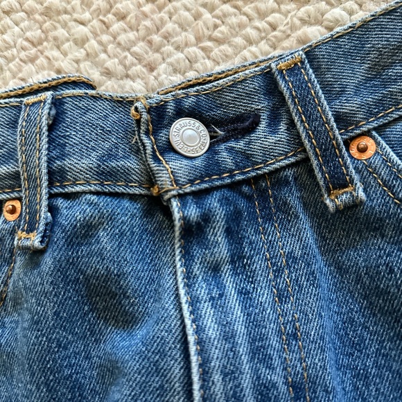 Levi’s Strauss Straight Leg Demin Jeans - Picture 5 of 8